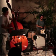 Jazz lá em Casa Parte 1 - Shows - TDM - 22/08/2011
